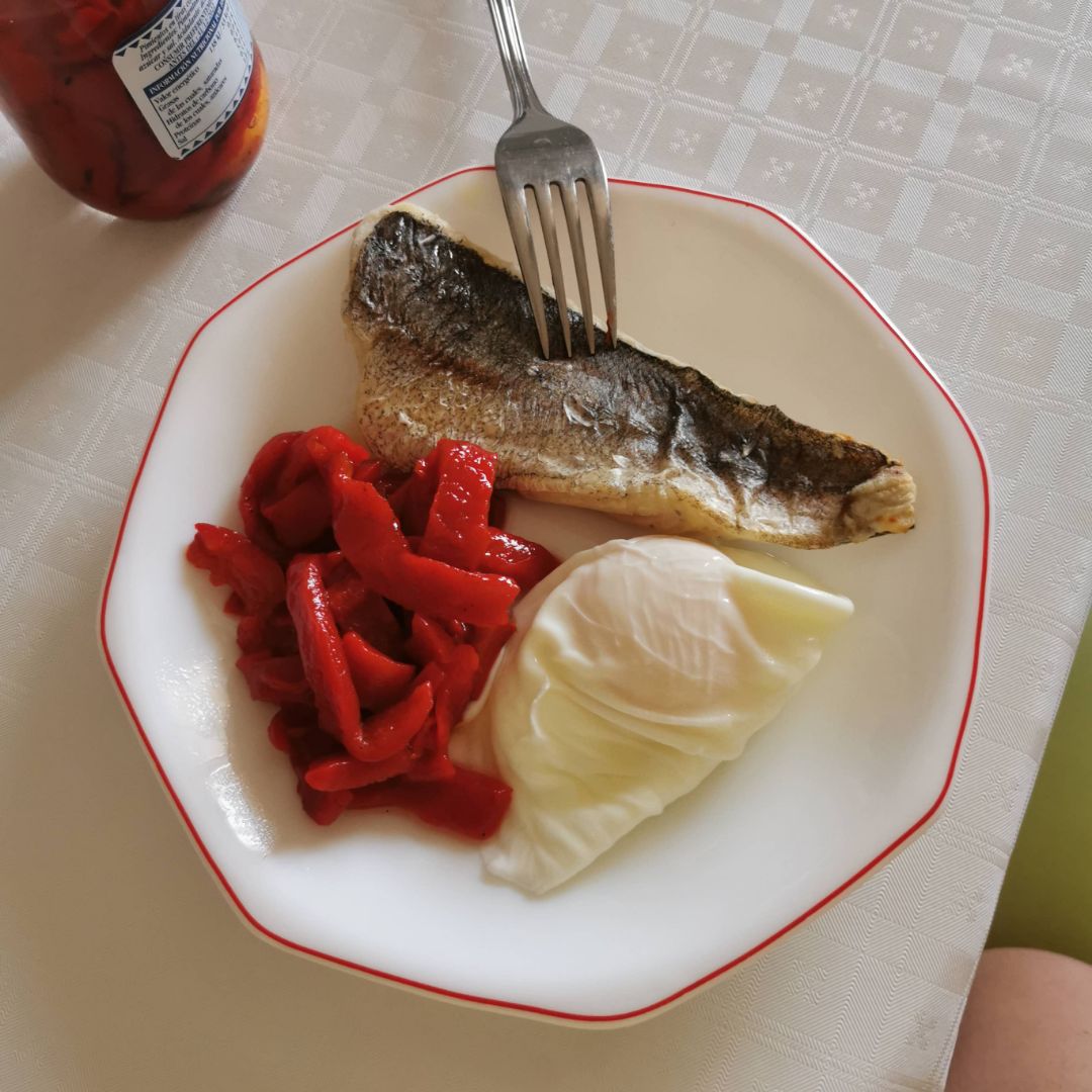 Pescado con huevo Pescado con huevo