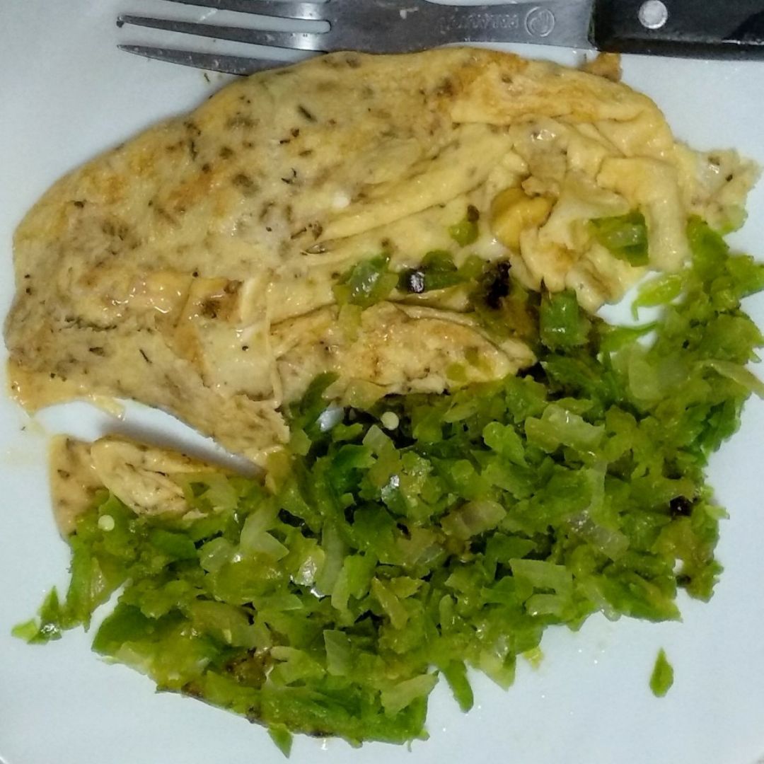 Tortilla francesa con Pimiento y cebolla Tortilla francesa con Pimiento y cebolla