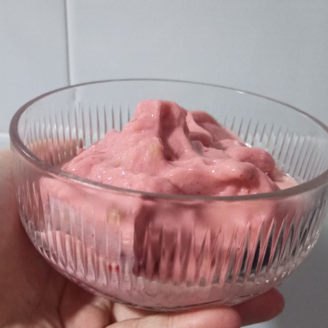 Helado de fresa y plátano 🍓🍌