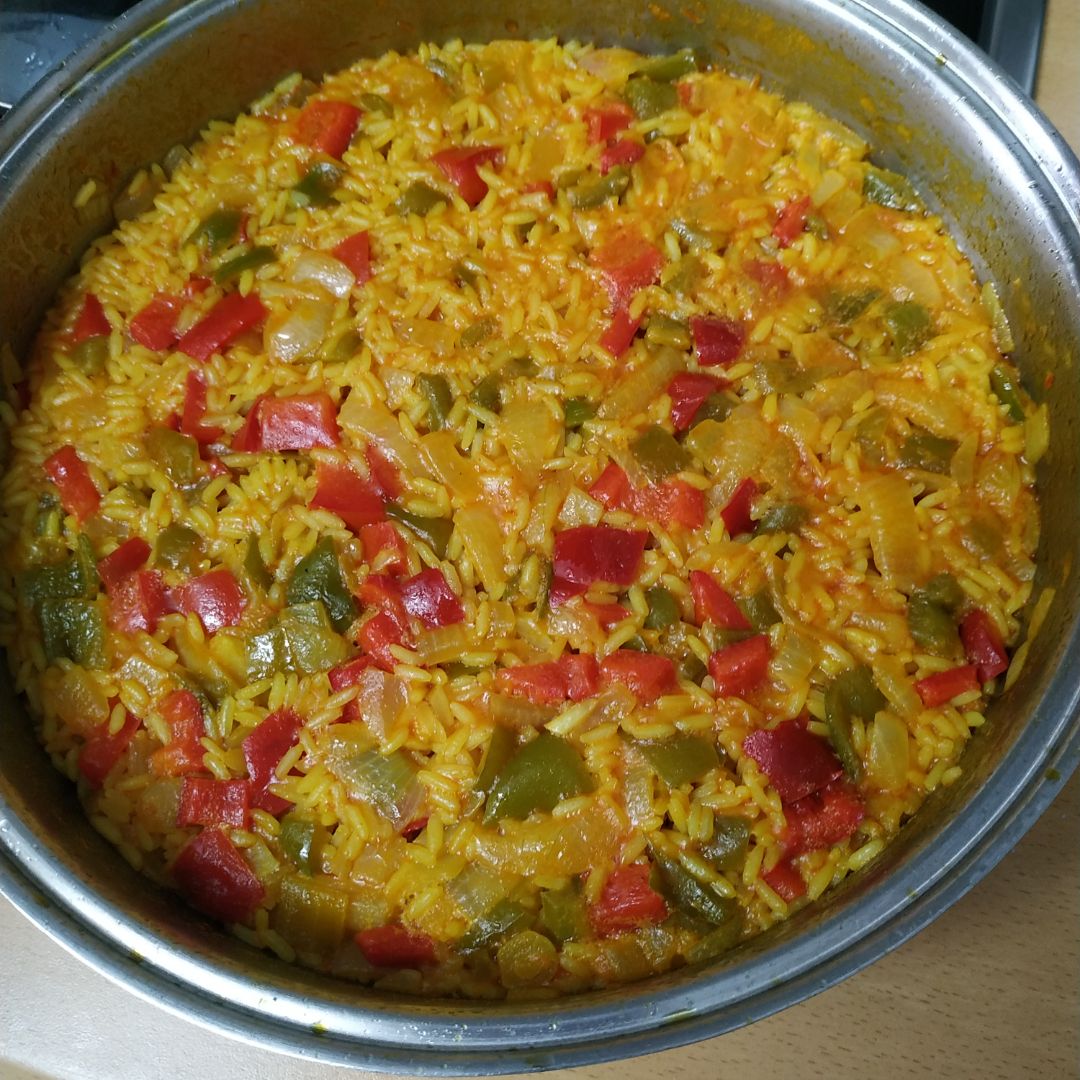 Arroz al curry con verduras