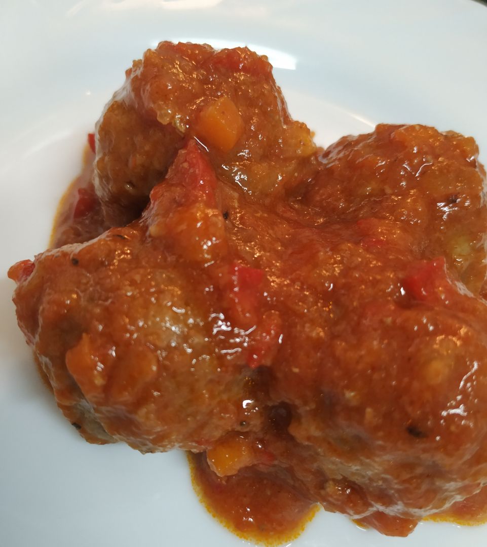 Albóndigas de ternera con tomate Albóndigas de ternera con tomate