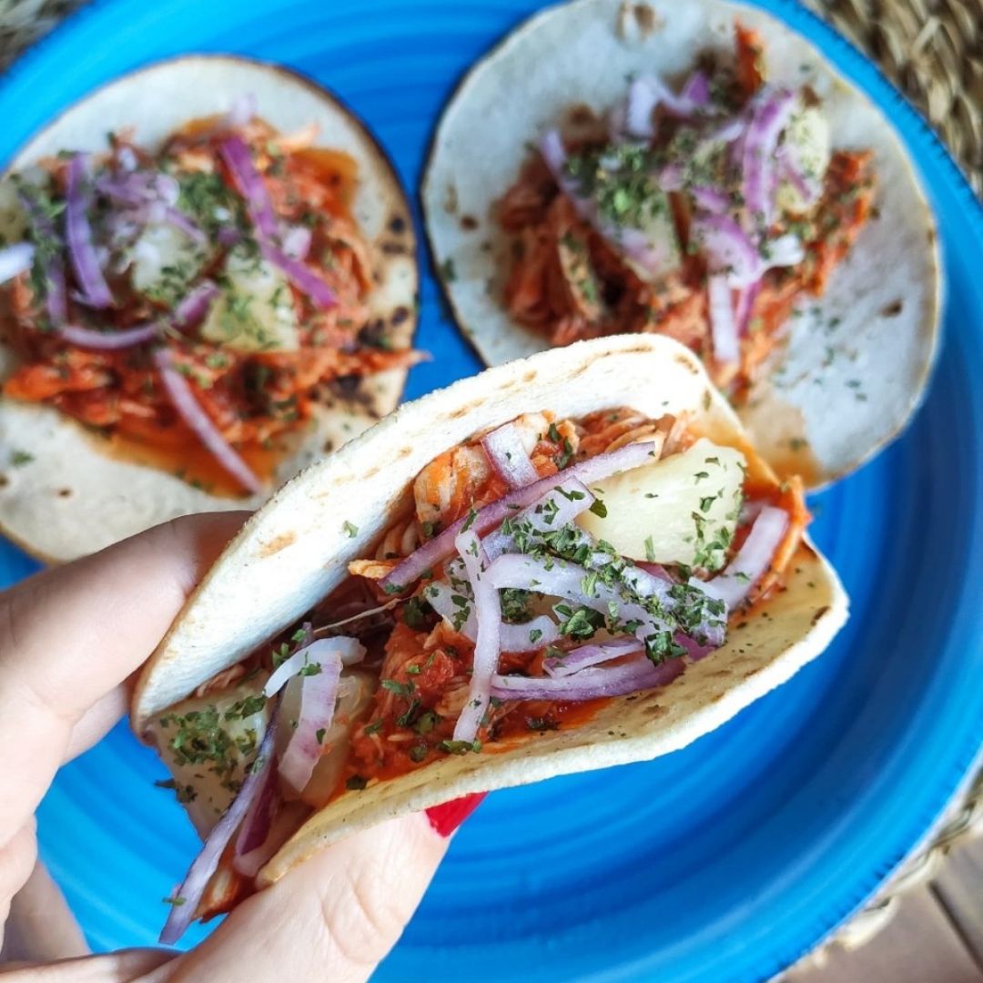 Tacos de pollo Tacos de pollo