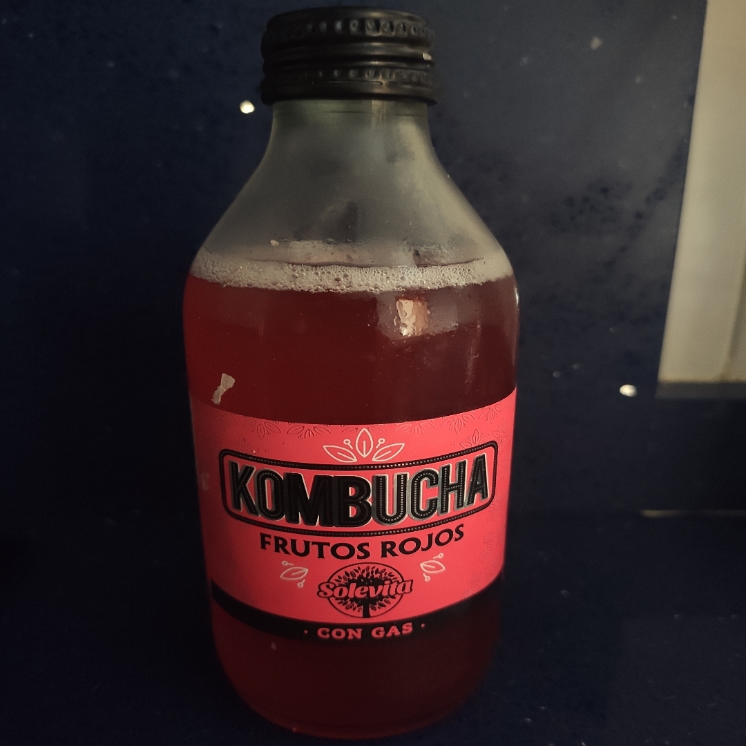 Kombucha de frutos rojos Kombucha de frutos rojos