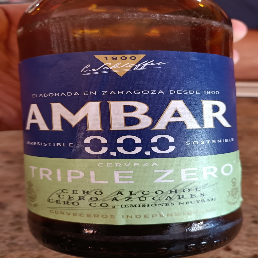 Cerveza ámbar triple 0 Cerveza ámbar triple 0