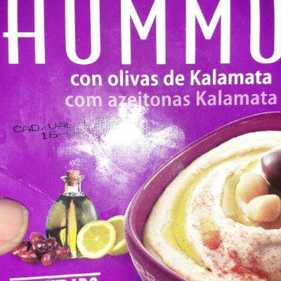 Hummus con olivas de Kalamata Hummus con olivas de Kalamata