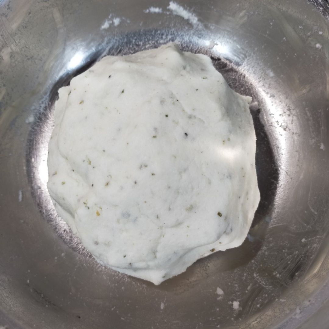 Arepizza (pizza con masa de arepa) 🍕 Paso 2 Arepizza (pizza con masa de arepa) 🍕 Paso 2
