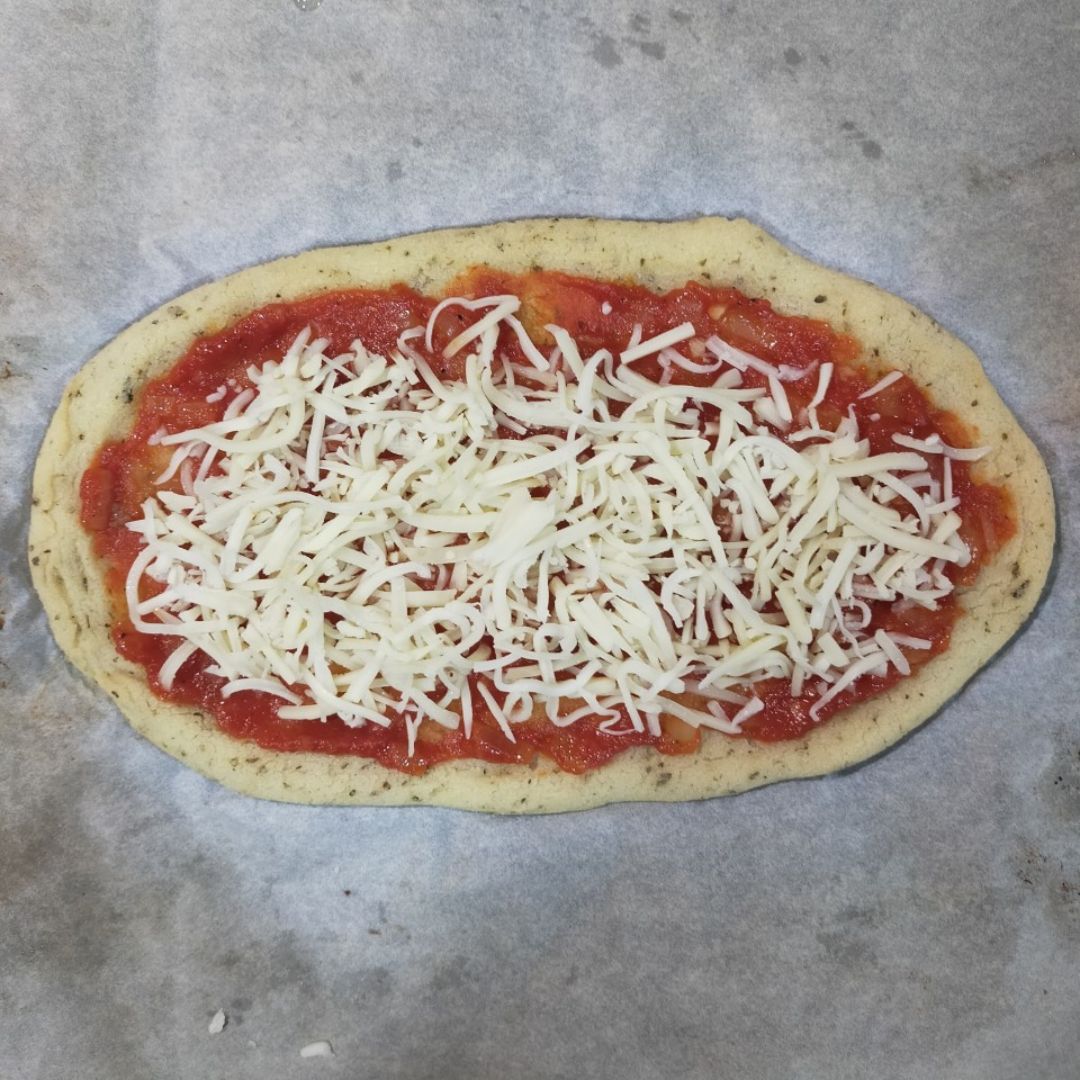 Arepizza (pizza con masa de arepa) 🍕 Paso 6 Arepizza (pizza con masa de arepa) 🍕 Paso 6