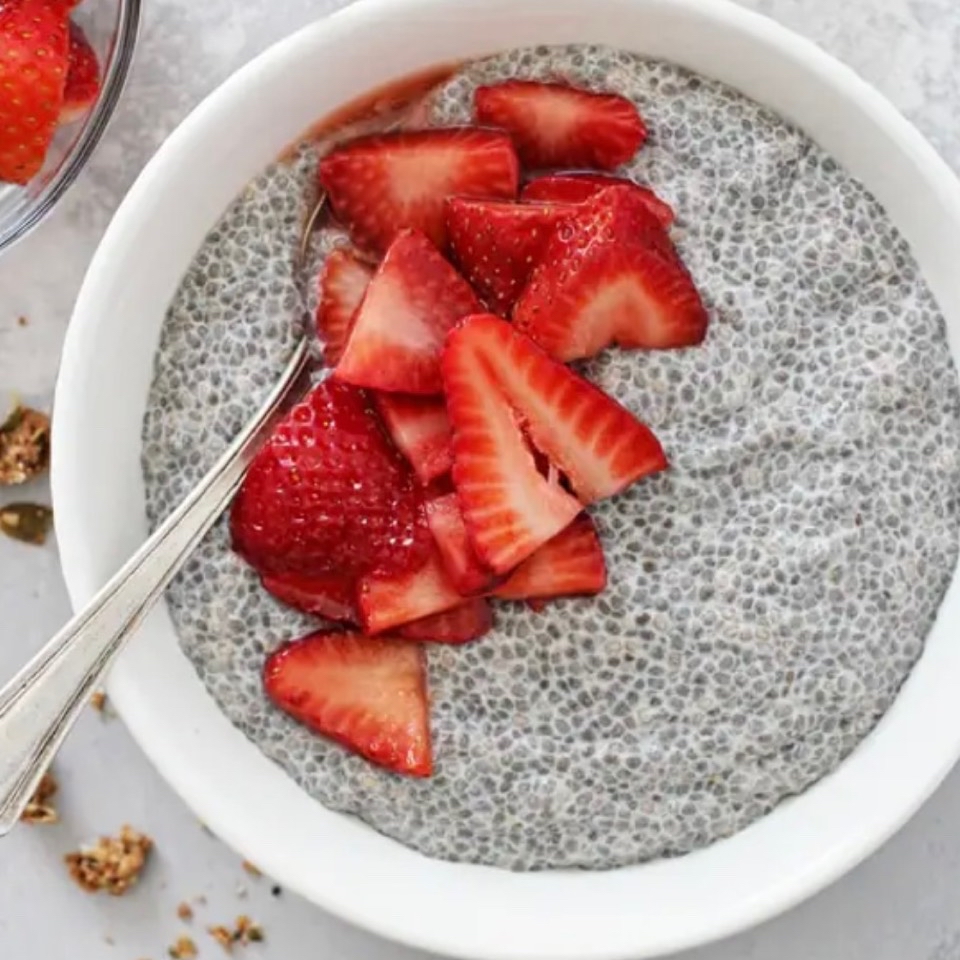 Strawberry chia pudding Strawberry chia pudding