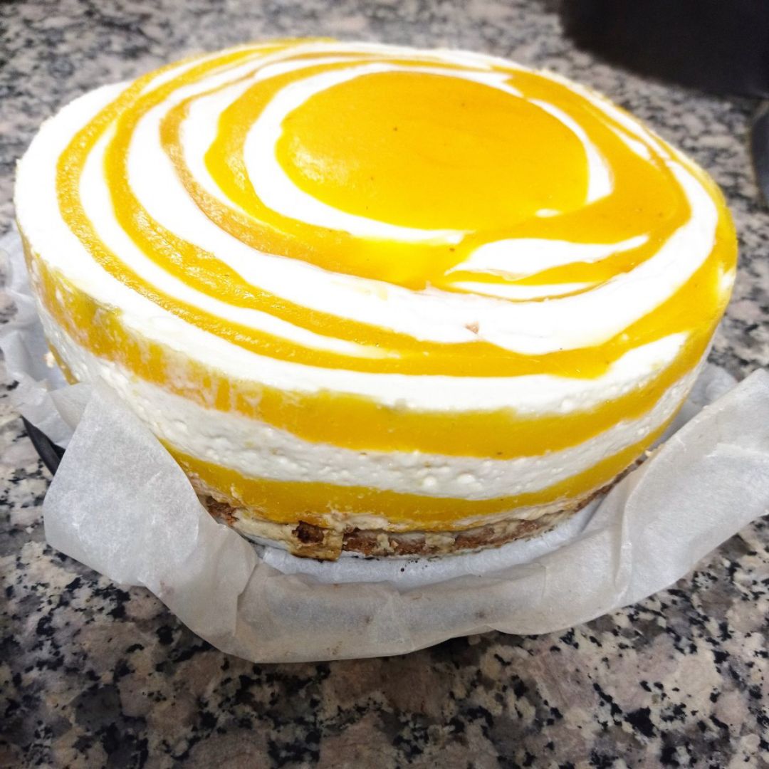 Cheesecake cebra 🦓 de mango 🥭 y coco 🥥 Paso 1 Cheesecake cebra 🦓 de mango 🥭 y coco 🥥 Paso 1