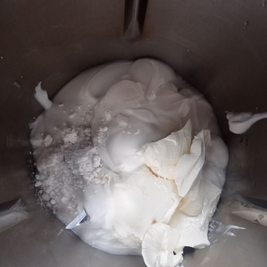 Cheesecake cebra 🦓 de mango 🥭 y coco 🥥 Paso 6 Cheesecake cebra 🦓 de mango 🥭 y coco 🥥 Paso 6