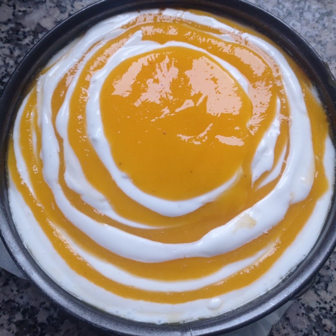 Cheesecake cebra 🦓 de mango 🥭 y coco 🥥 Paso 11 Cheesecake cebra 🦓 de mango 🥭 y coco 🥥 Paso 11