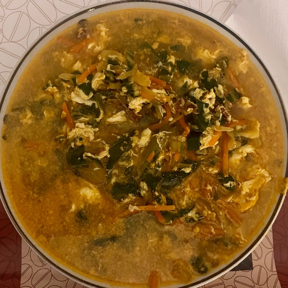 Sopa de verduras y cúrcuma Sopa de verduras y cúrcuma