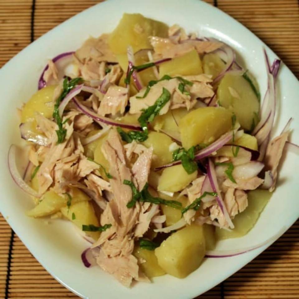 Ensalada de patata y cebolla Ensalada de patata y cebolla