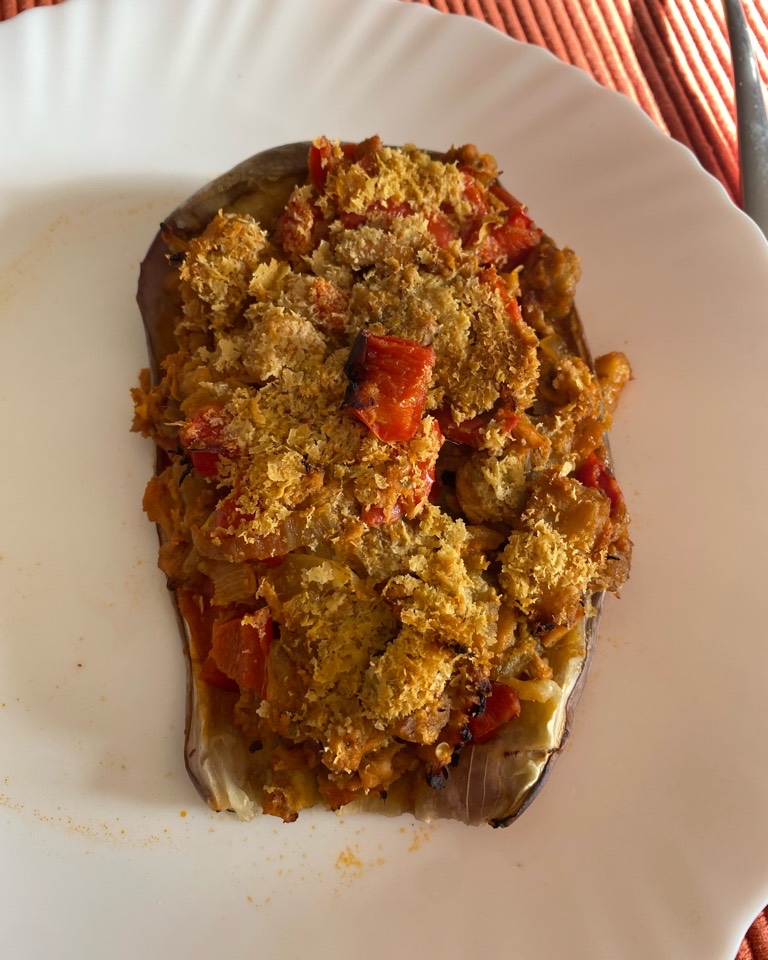 Berenjenas de atún con pesto de tomate Berenjenas de atún con pesto de tomate