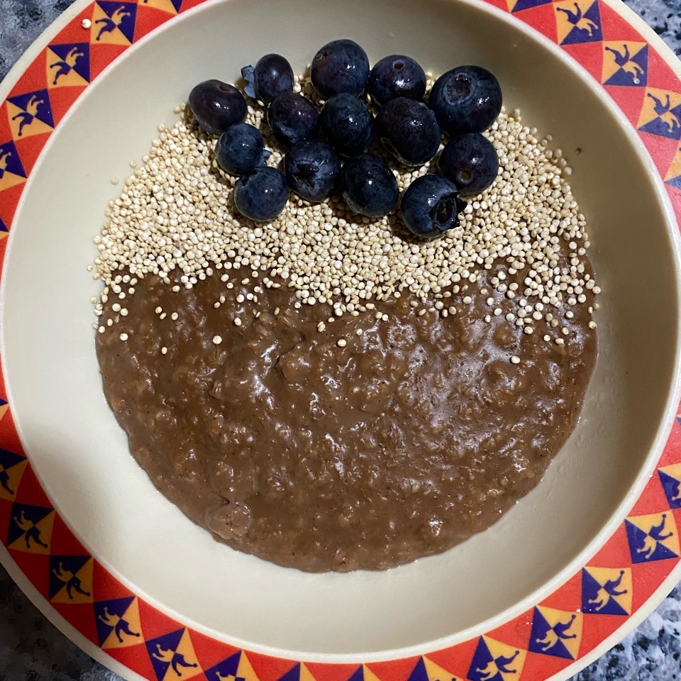 Porridge de arándanos y semillas de quinoa Porridge de arándanos y semillas de quinoa