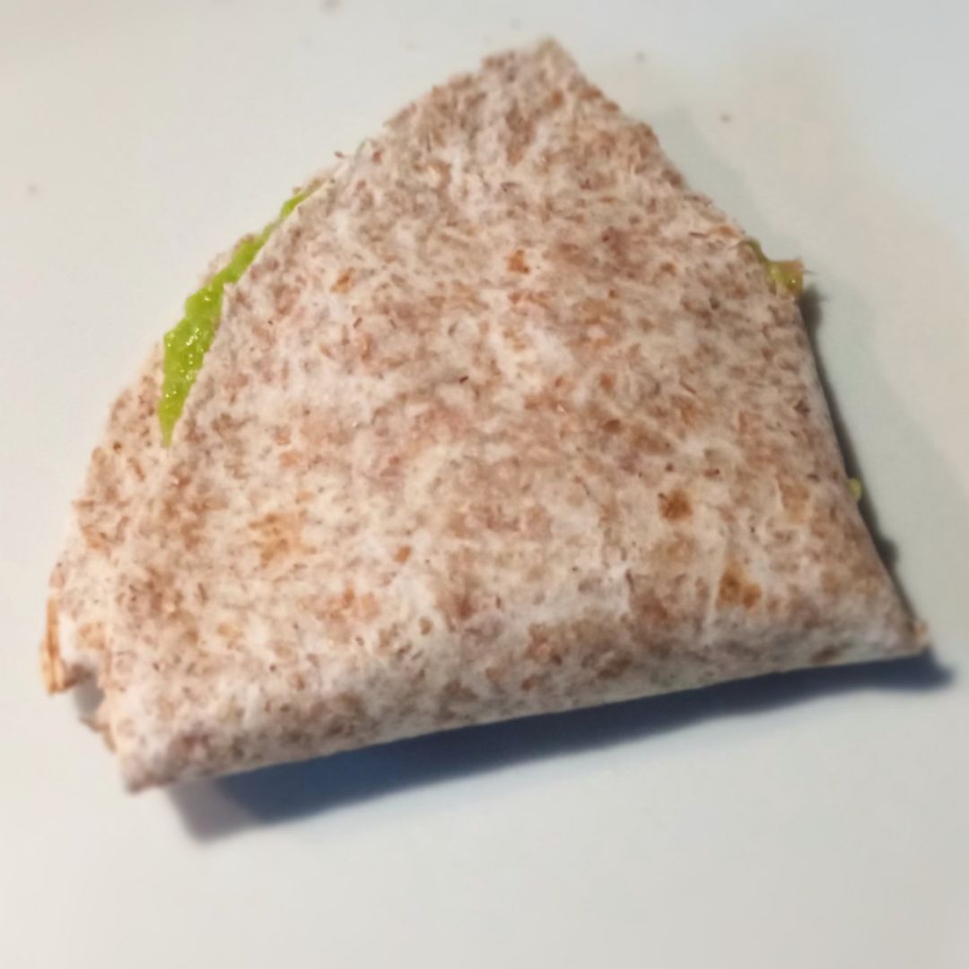 Fajitas de salmón ahumado, aguacate y queso Fajitas de salmón ahumado, aguacate y queso