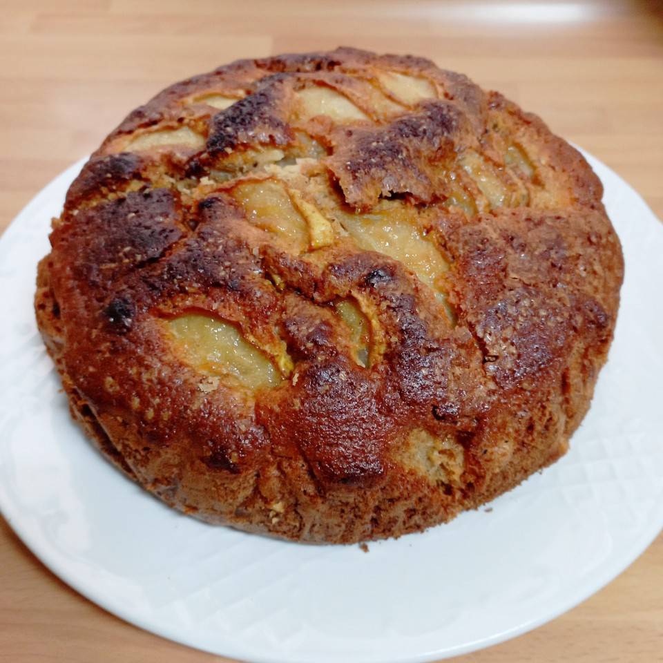Bizcocho de pera y nueces