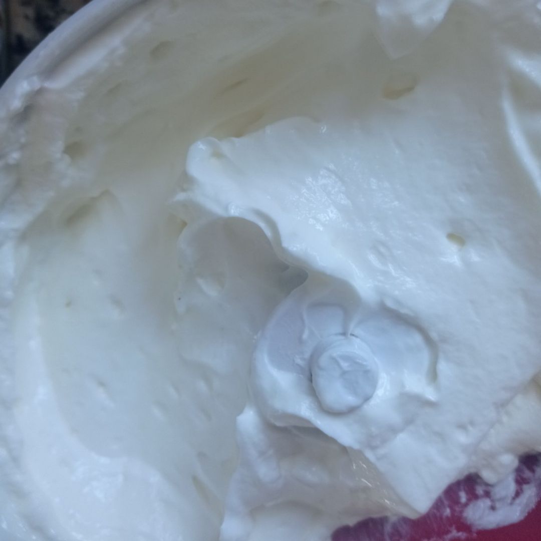 Helados de cheesecake de mango 🥭 y de yogur griego y pitahaya 💖 Paso 2 Helados de cheesecake de mango 🥭 y de yogur griego y pitahaya 💖 Paso 2