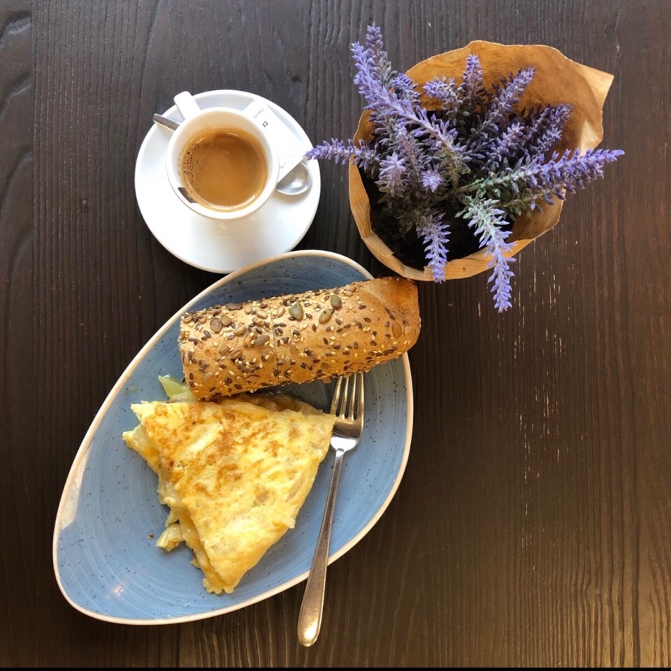 Desayuno español. Desayuno español.
