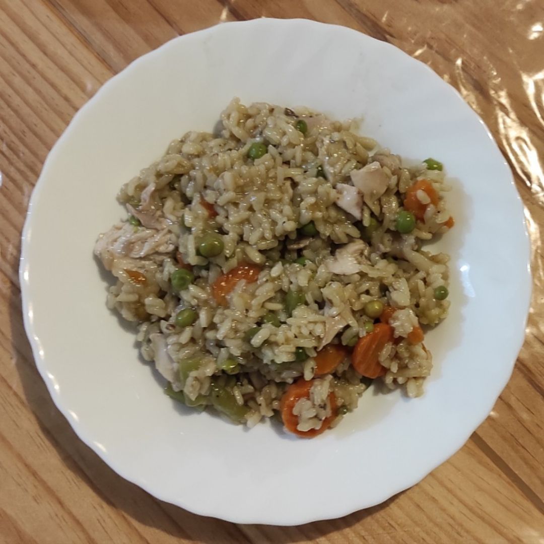 Arroz meloso con verduras y pollo Arroz meloso con verduras y pollo