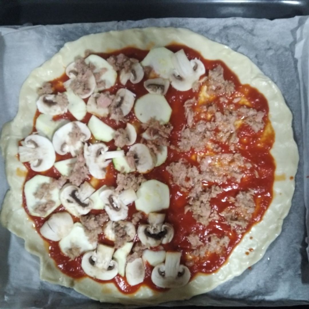 Pizza vegetariana para toda la familia Paso 4 Pizza vegetariana para toda la familia Paso 4