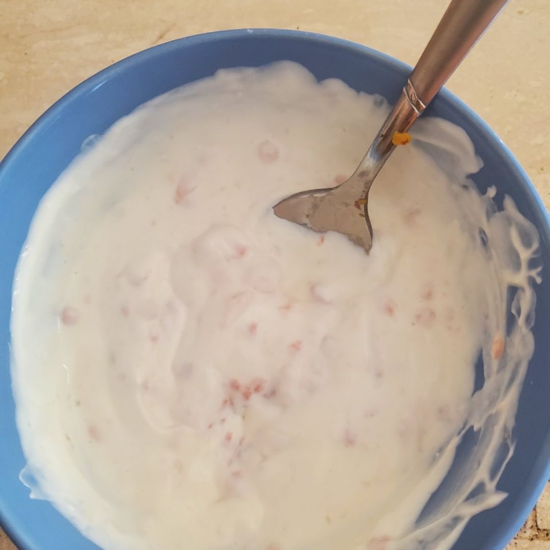 Yogur griego natural con guayaba Paso 3 Yogur griego natural con guayaba Paso 3