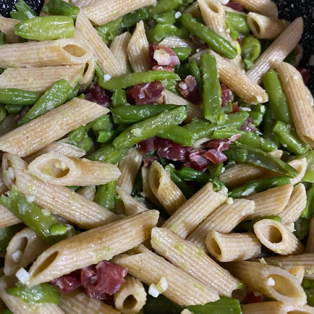 Pasta con judías verdes y jamón Pasta con judías verdes y jamón