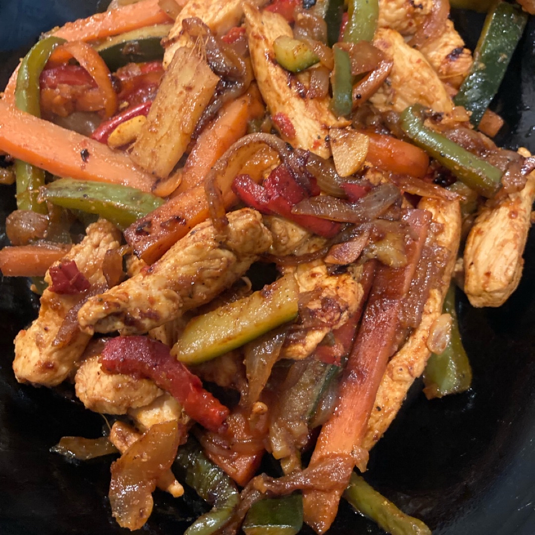 Pollo con verduras Pollo con verduras