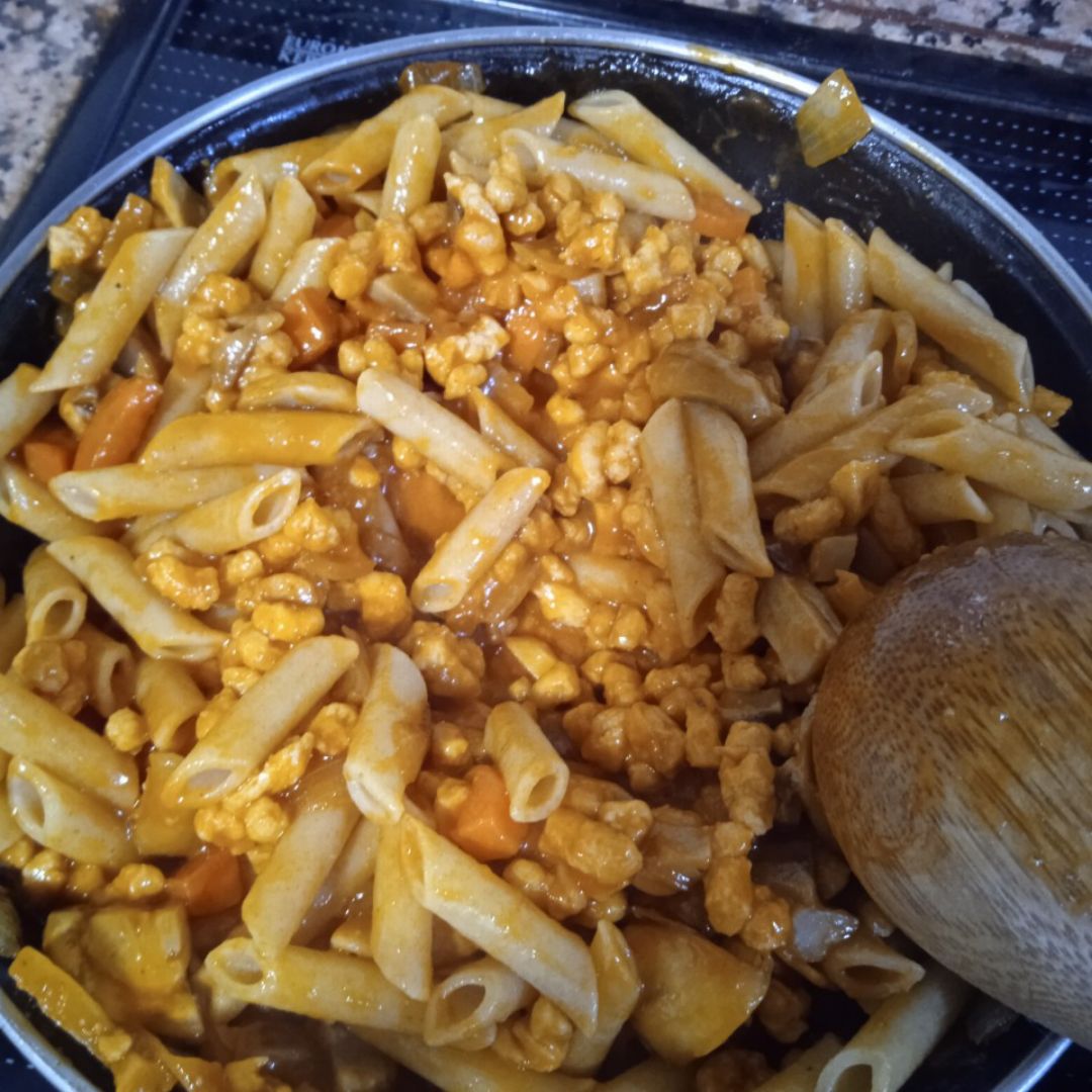 Macarrones boloñesa con soja texturizada🍝 Paso 6 Macarrones boloñesa con soja texturizada🍝 Paso 6