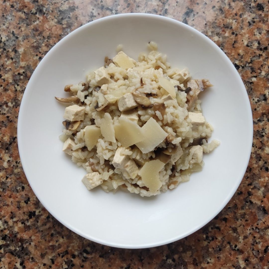 Risotto de champiñones y tofu Risotto de champiñones y tofu