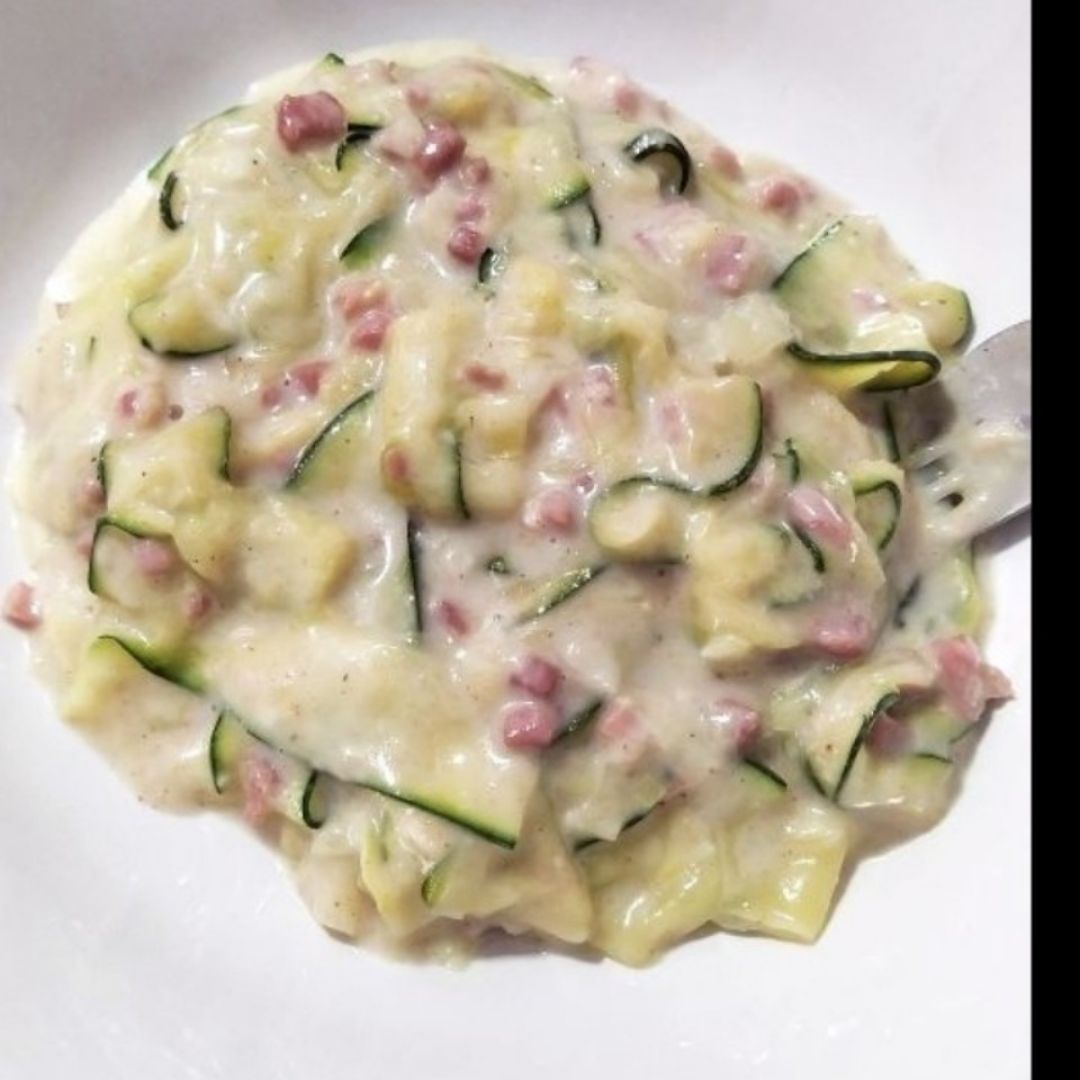 Calabacettis con bechamel 