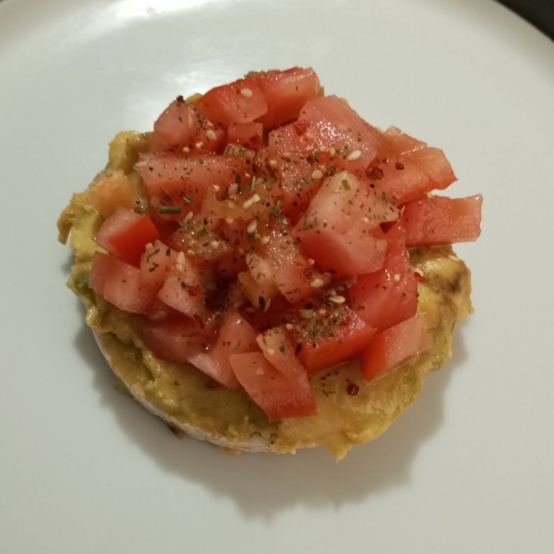 Tortita con aguacate y tomate 🍅 🥑 Paso 3 Tortita con aguacate y tomate 🍅 🥑 Paso 3