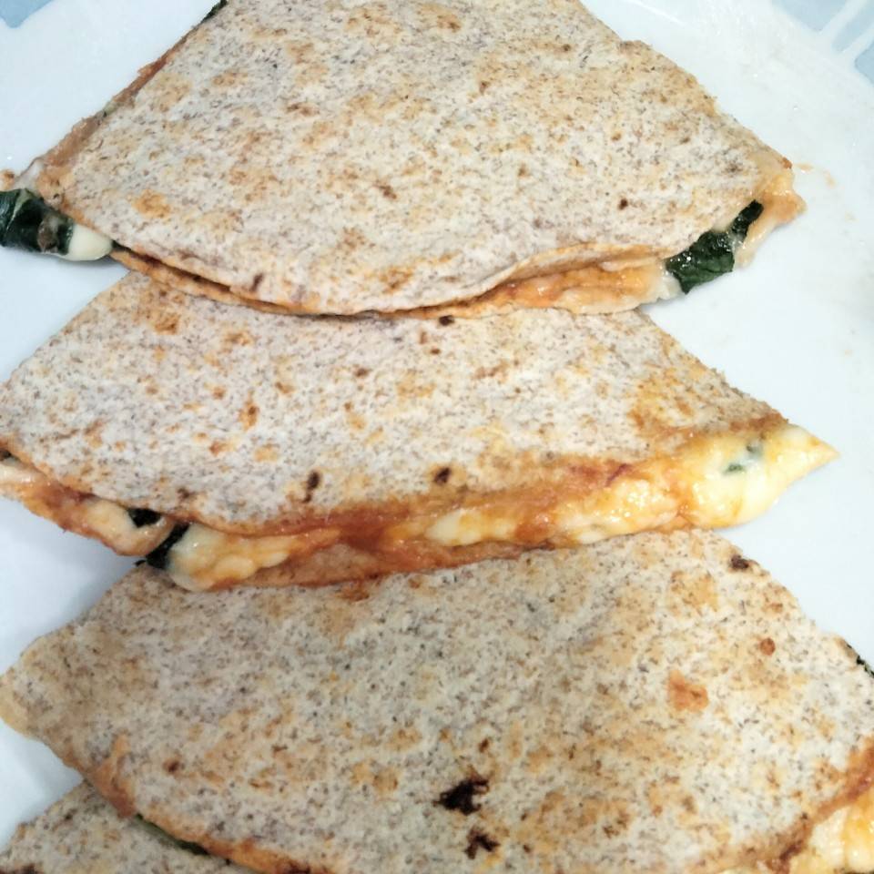 Quesadilla de espinacas Quesadilla de espinacas