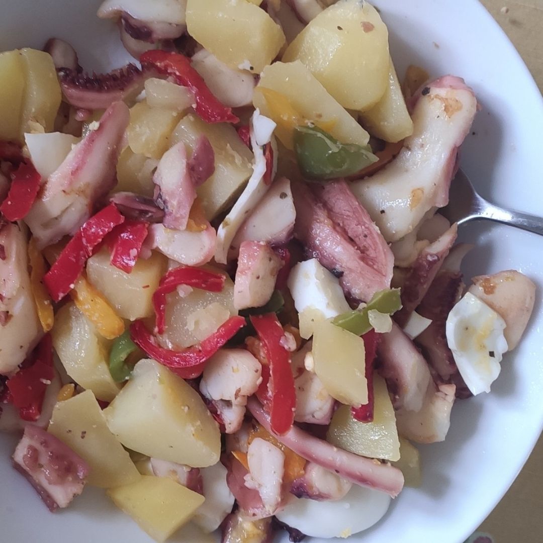 Ensalada de pota con patata Ensalada de pota con patata