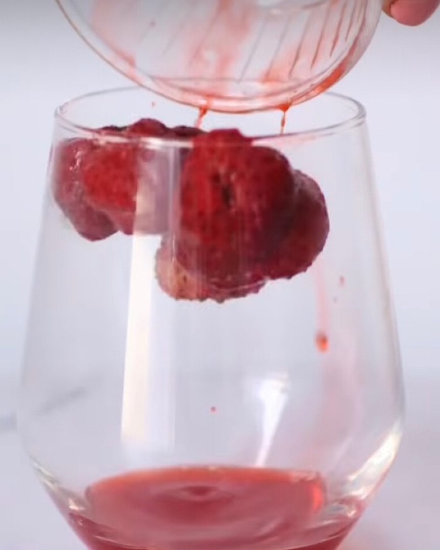 REFRESCO O BEBIDA DE FRESAS Paso 0 REFRESCO O BEBIDA DE FRESAS Paso 0