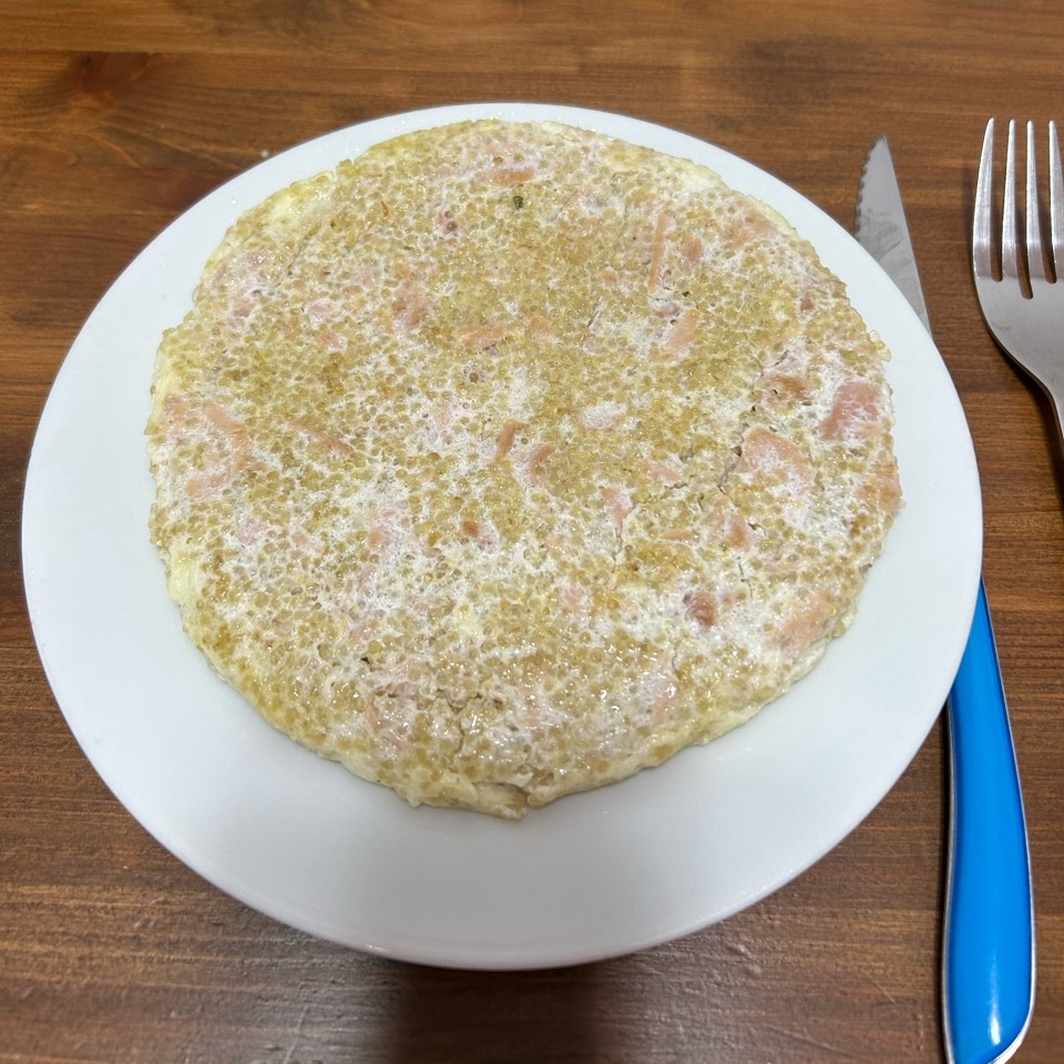 Tortilla de quinoa y atun Tortilla de quinoa y atun