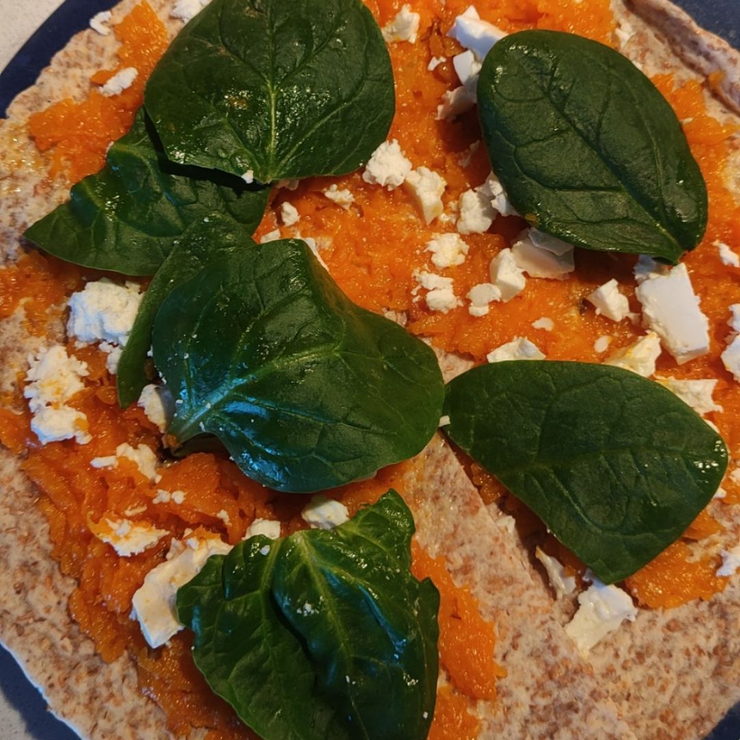 Quesadillas de calabaza con curry,queso feta y espinacas Paso 1 Quesadillas de calabaza con curry,queso feta y espinacas Paso 1
