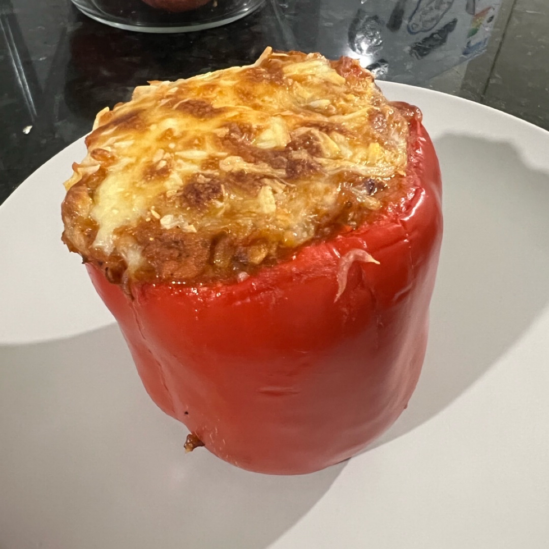 Pimiento relleno gratinado Pimiento relleno gratinado