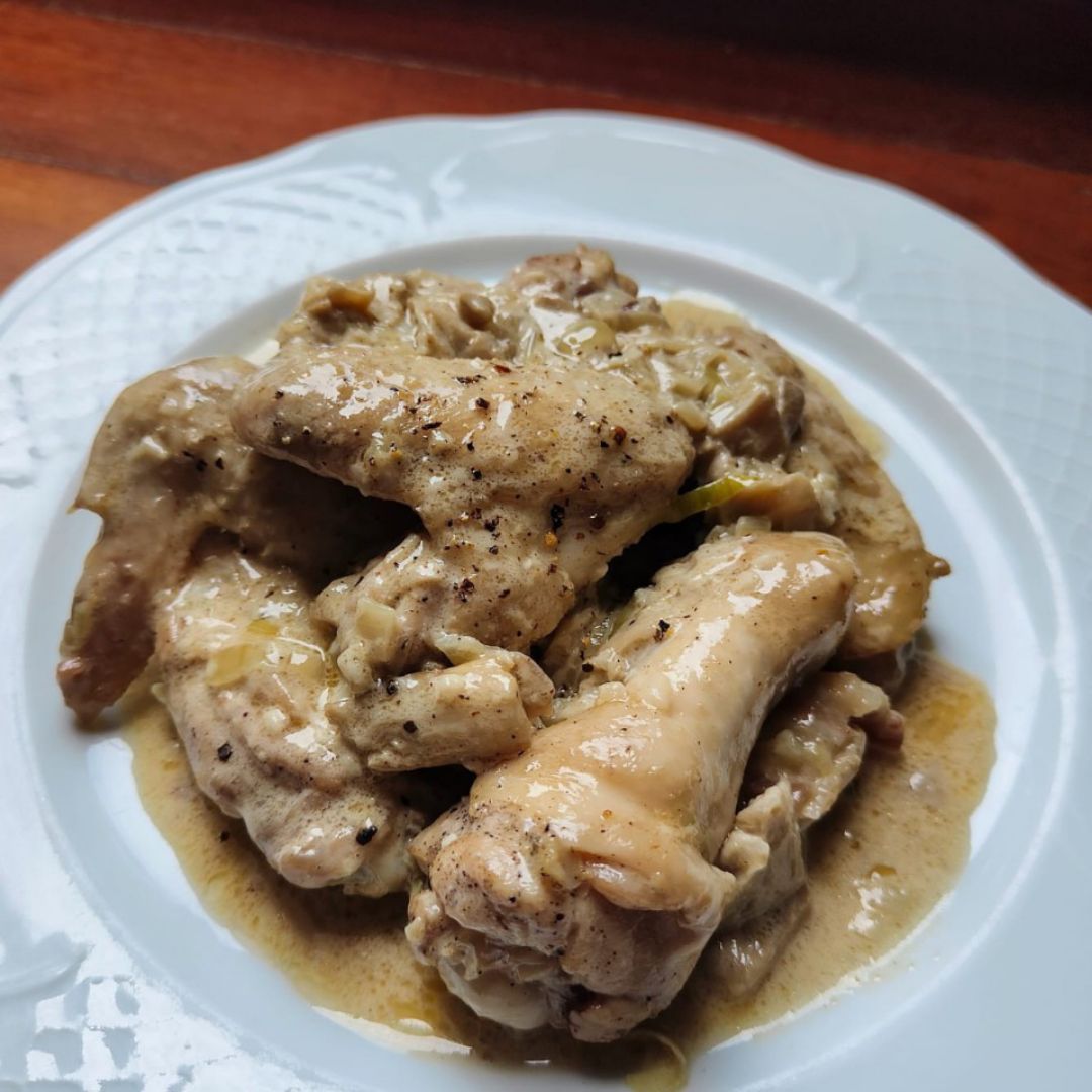 Pollo en salsa de setas Pollo en salsa de setas