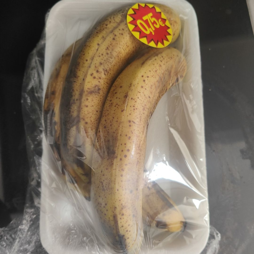 Tarta de plátano al microondas lista en 5 minutos 🍌🍌🍌🍌 Paso 0 Tarta de plátano al microondas lista en 5 minutos 🍌🍌🍌🍌 Paso 0