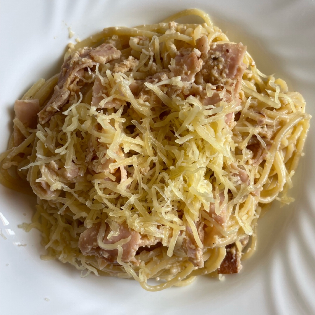 Spaghettis a la carbonara