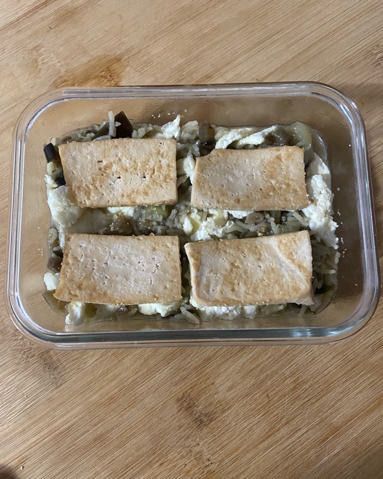 Arroz caldoso con tofu y verdura Arroz caldoso con tofu y verdura