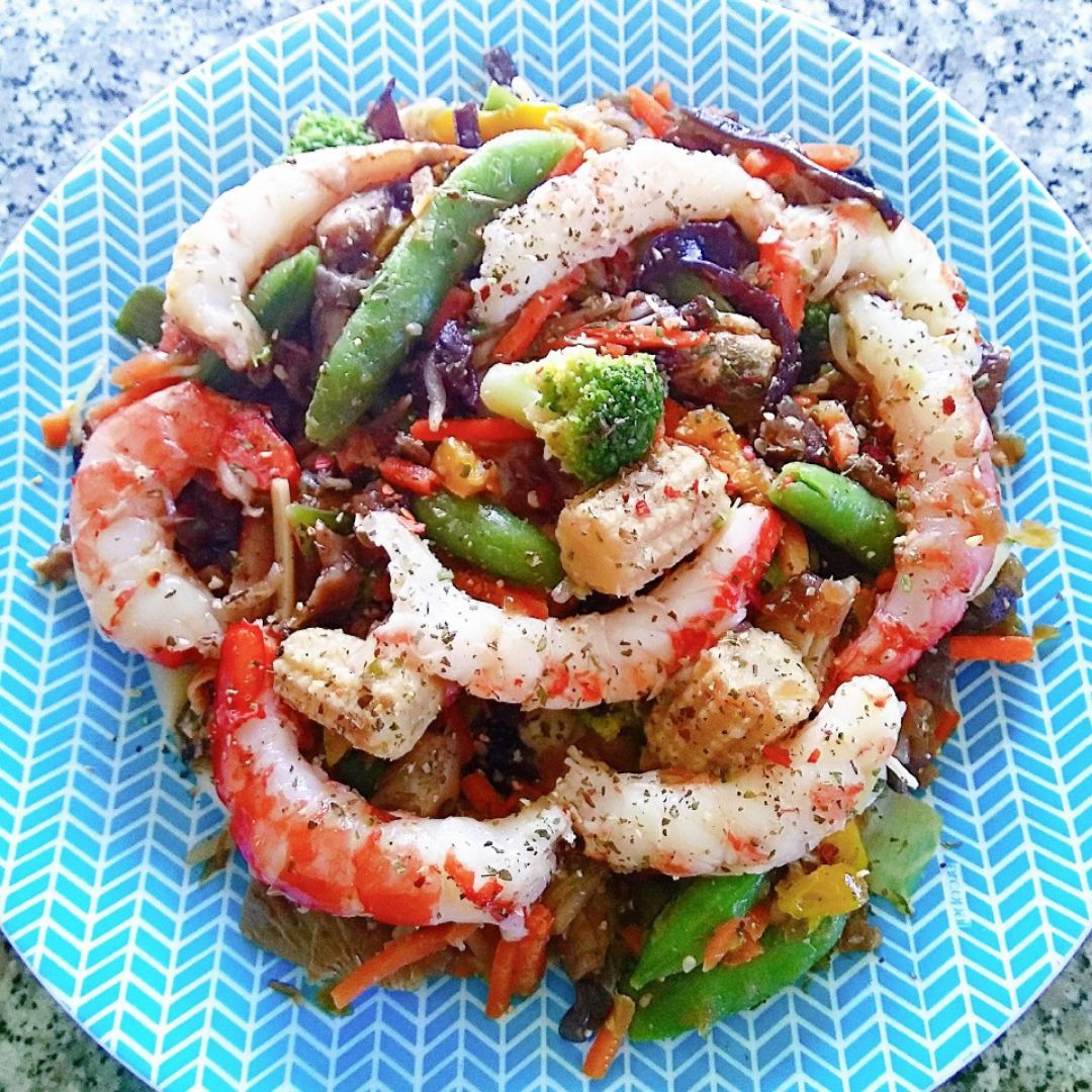 Wok de verduras y langostinos 🍲🦐 Wok de verduras y langostinos 🍲🦐