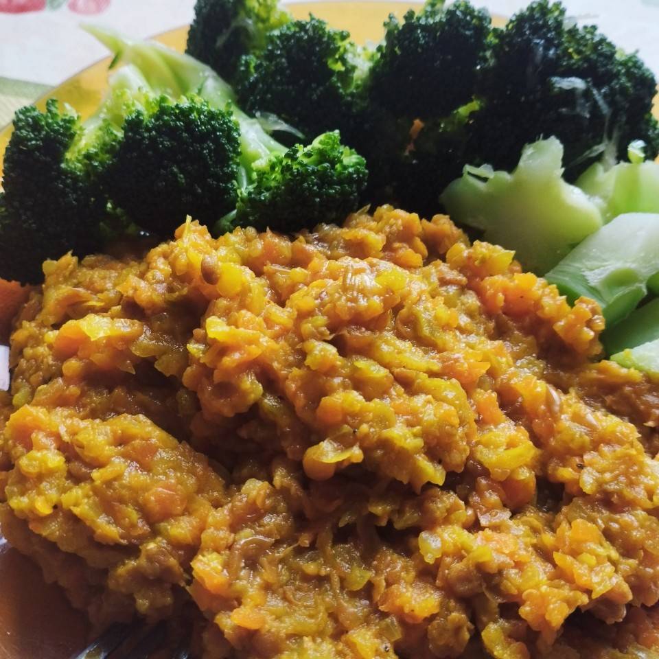 Dhal de lentejas con brócoli 🫘🥦 Dhal de lentejas con brócoli 🫘🥦