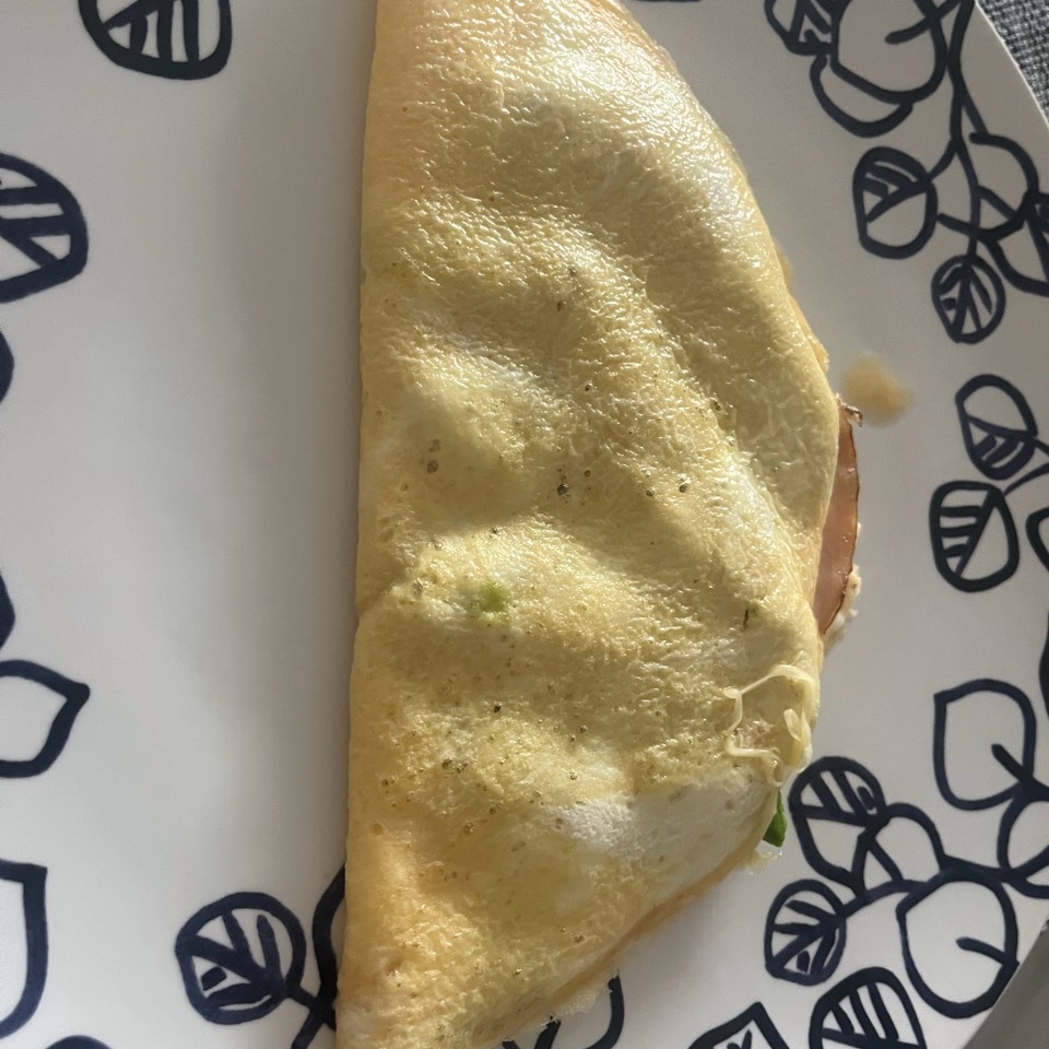 Wrap de huevo con aguacate y queso Wrap de huevo con aguacate y queso