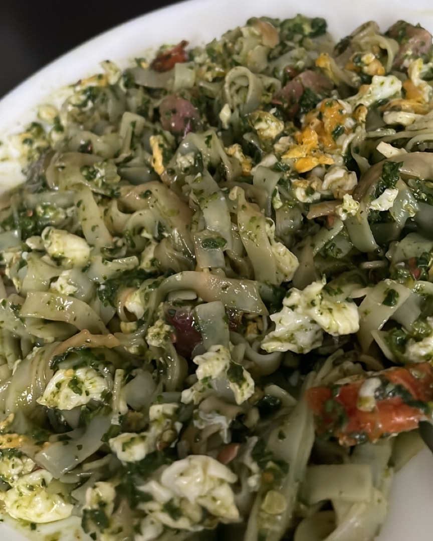 Fideos de arroz con espinacas Fideos de arroz con espinacas