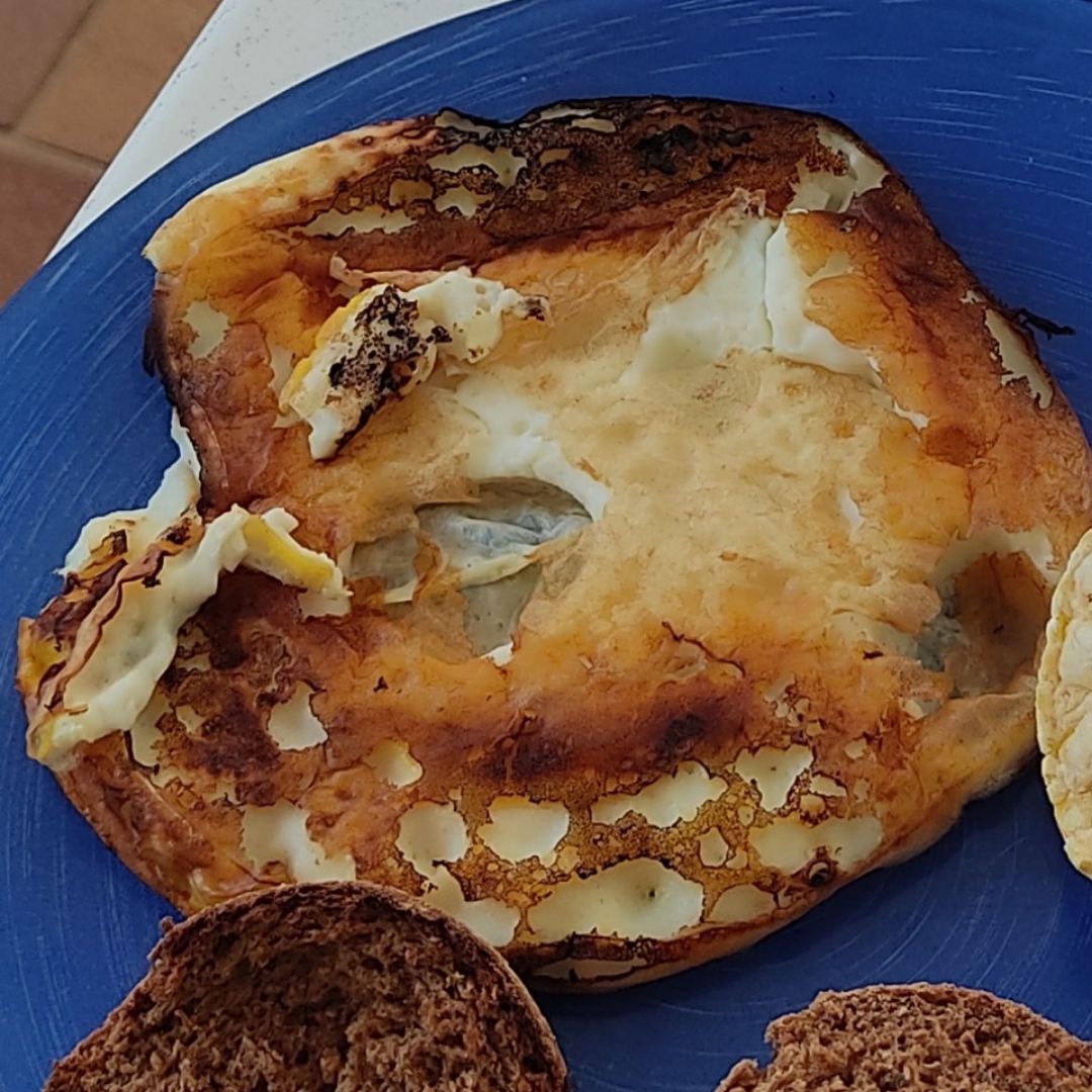 Desayuno con albahaca y huevo🤤 Paso 2 Desayuno con albahaca y huevo🤤 Paso 2