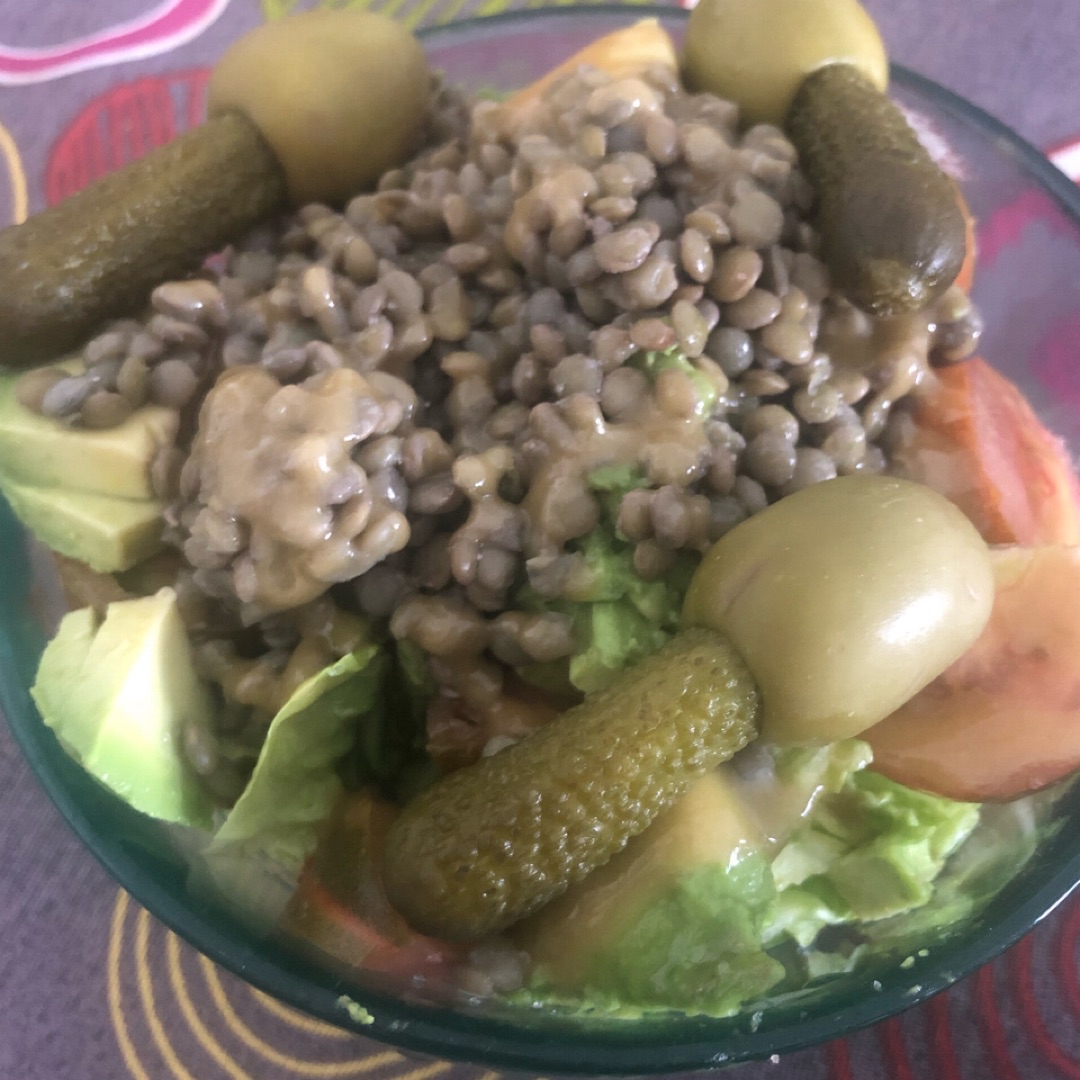 Ensalada de lentejas con tahini