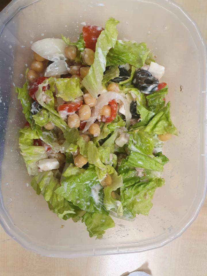 Ensalada de garbanzos y atún