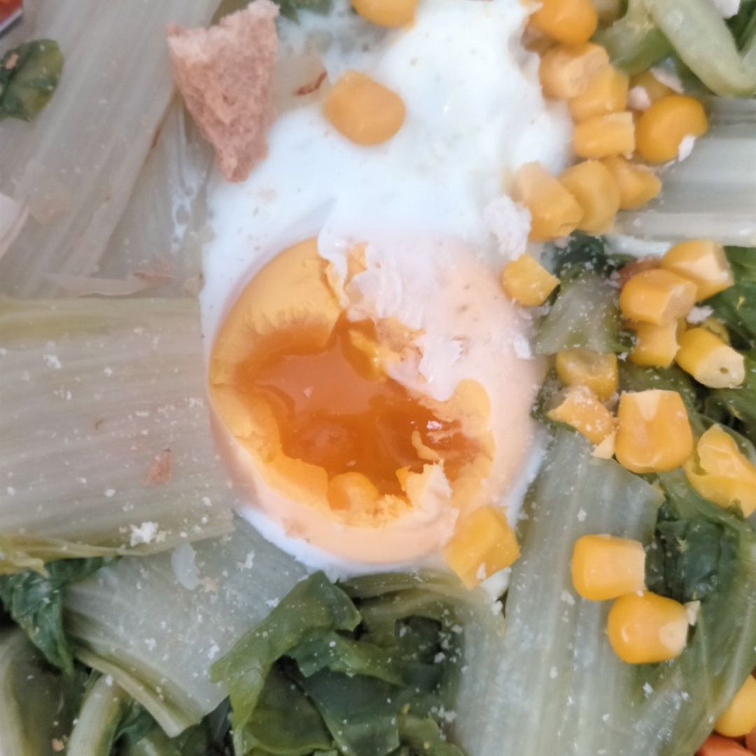 Huevos con acelgas, cebolla y zanahoria  Paso 3